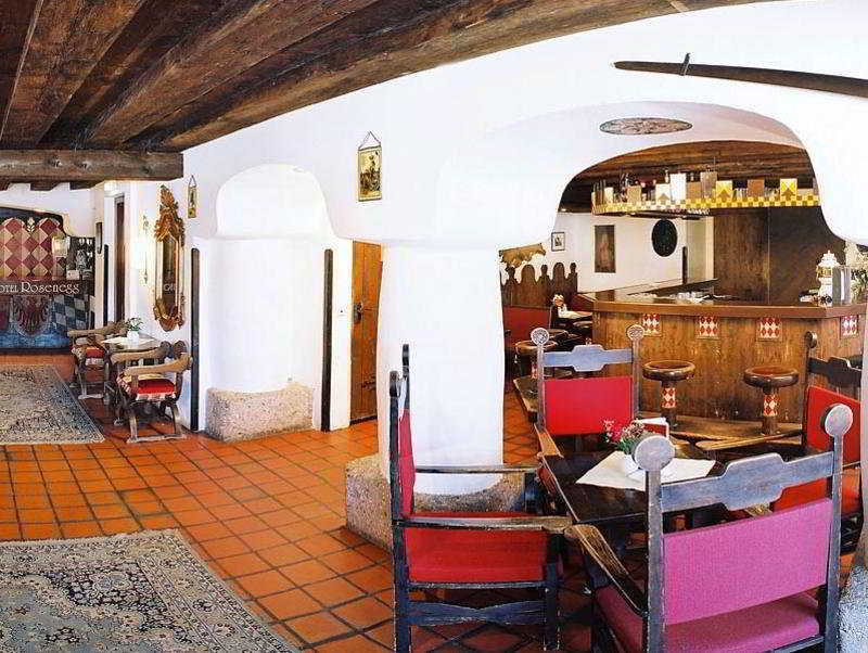 Family Hotel Schloss Rosenegg Fieberbrunn Bagian luar foto